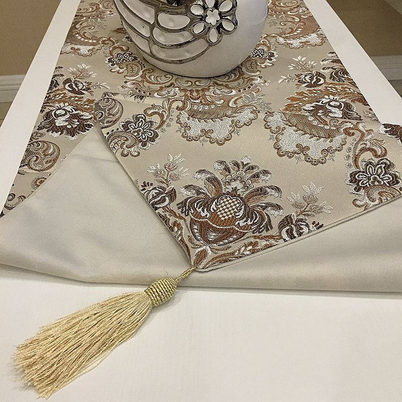 Chinese Classical Postmodern J - Table Runner Sequin 리뷰 및 가격