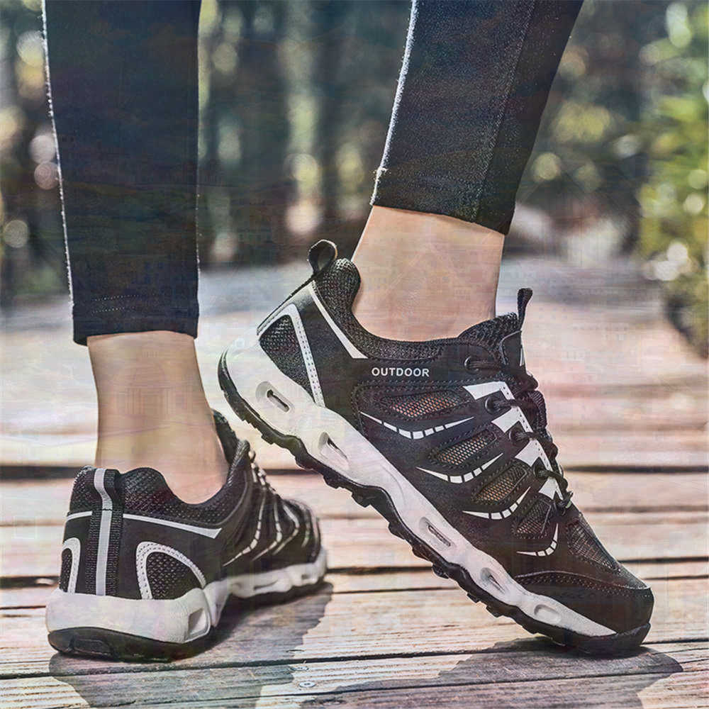 Sumer Round Tip Silver Sneaker - Supplier Wedding 리뷰 및 가격